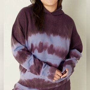 Victorias Secret PINK Tie Dye Pullover Hoodie Mauve Ice & Dusty Periwinkle M NWT